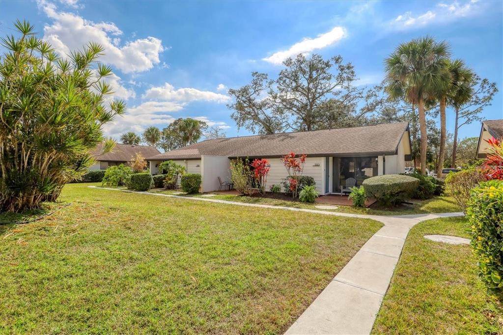 3523 Longmeadow - Photo 1