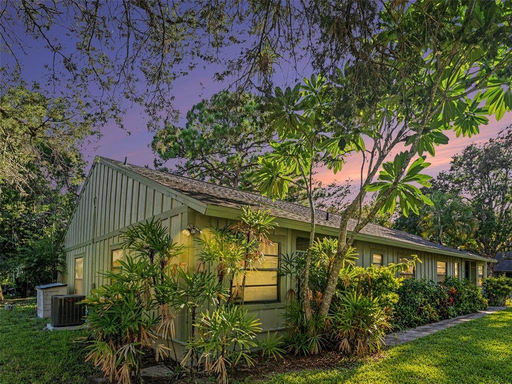 5031 Barrington Circle - Photo 1