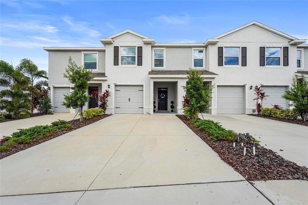 17668 Crescent Moon Loop - Photo 1