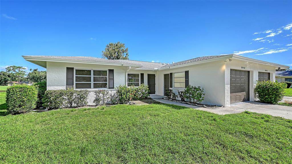 5513 Palm Aire Drive - Photo 1