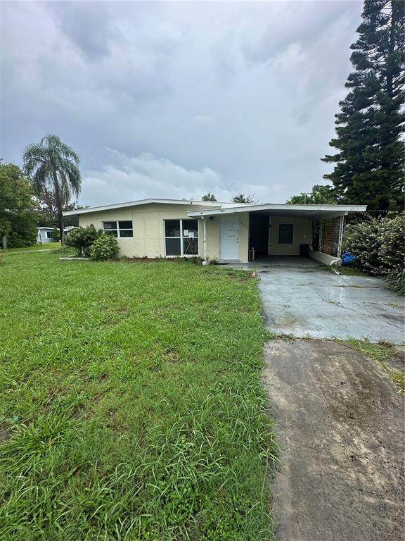 5323 Carlton Road - Photo 1
