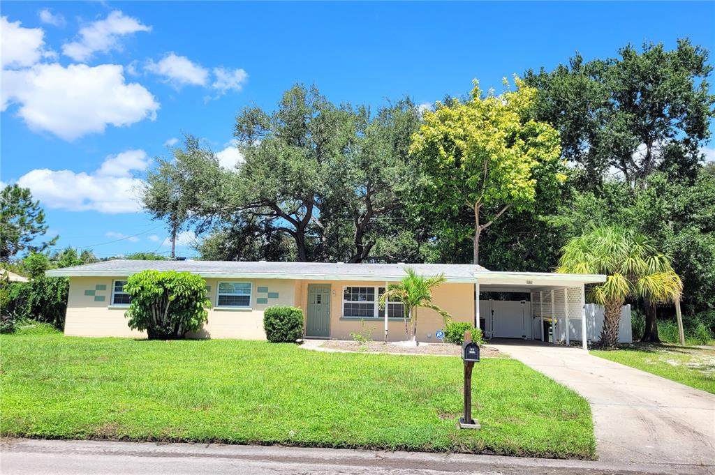 2975 Louise Street - Photo 1