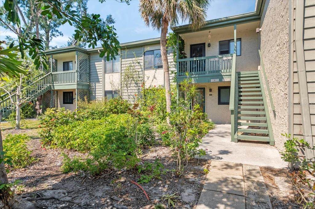 1519 Pelican Point Drive - Photo 1