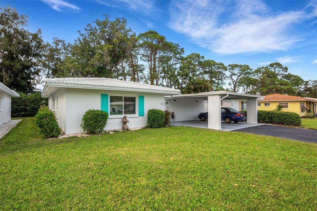 1825 University Place - Photo 1