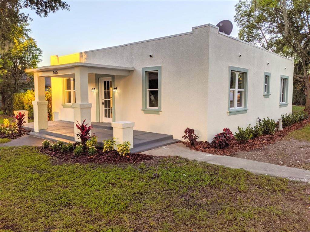 1585 Davis Avenue - Photo 1 1585 Davis Avenue - Photo 1