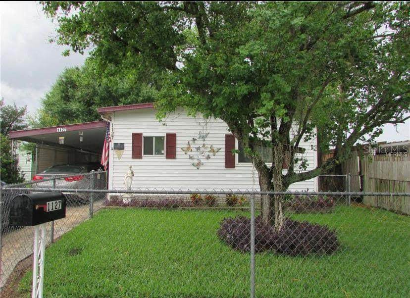 1127 Skyview Boulevard - Photo 1