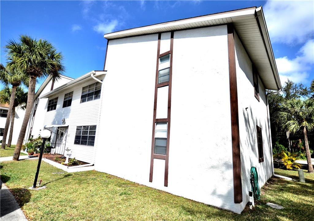 22481 Westchester Boulevard - Photo 1