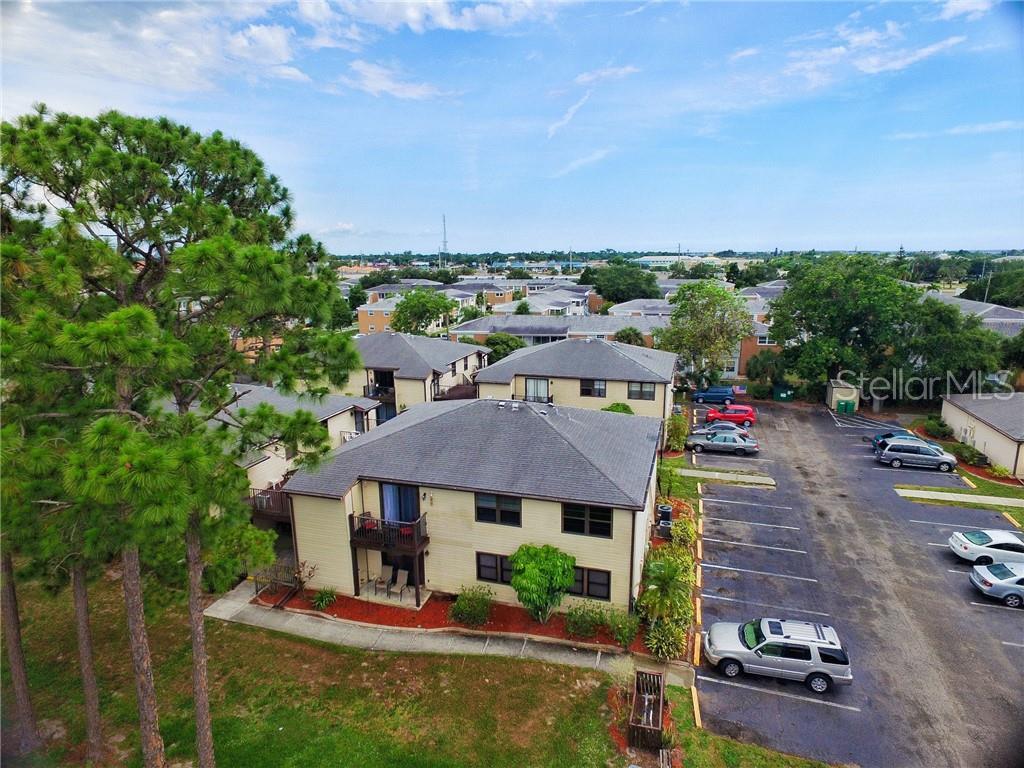 22291 Westchester Boulevard - Photo 1