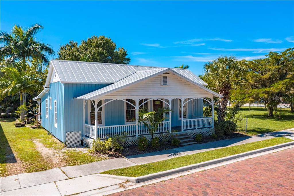311 Goldstein Street - Photo 1