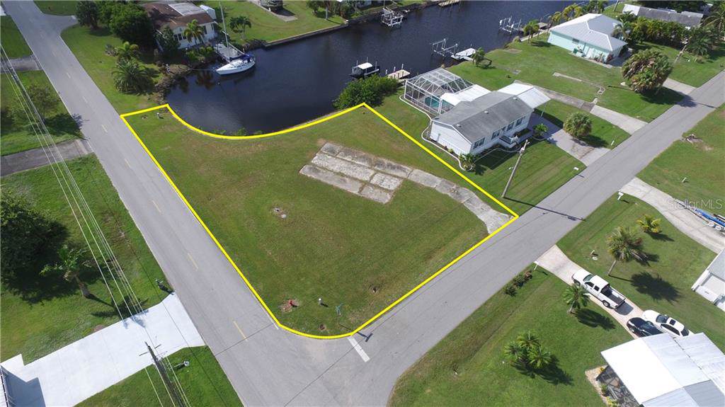 701 Longbeach Court - Photo 1