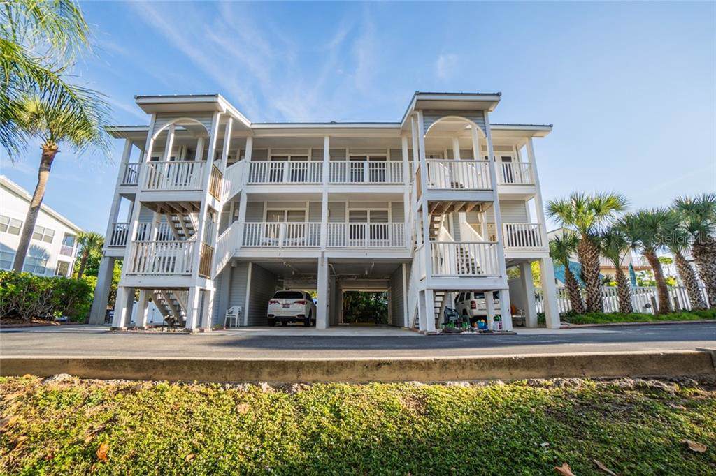 1460 Gulf Boulevard - Photo 1