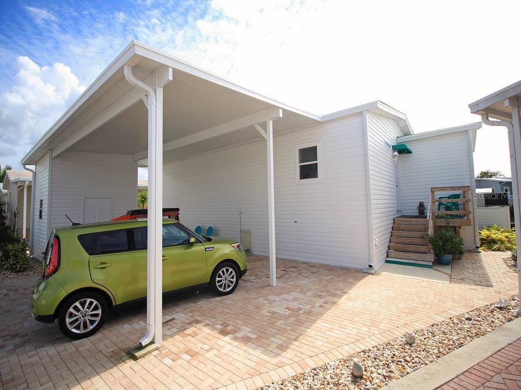 27 Emden Circle - Photo 1