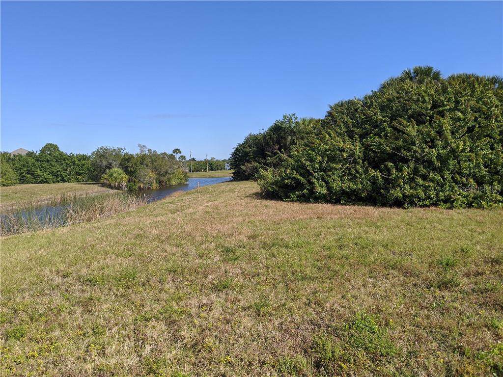 114 Hunter Road - Photo 1