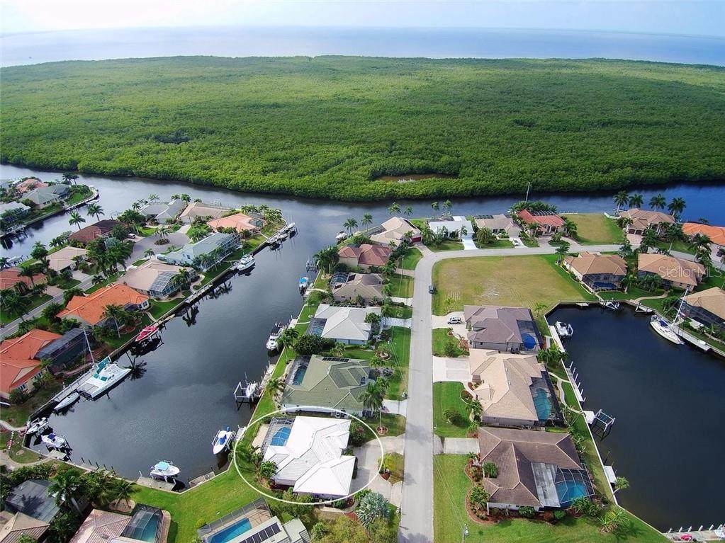 3906 Crooked Island Drive - Photo 1
