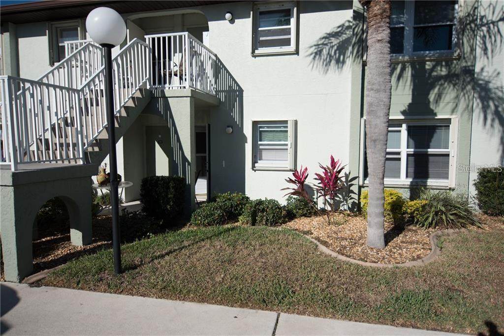 25100 Sandhill Boulevard - Photo 1 25100 Sandhill Boulevard - Photo 1