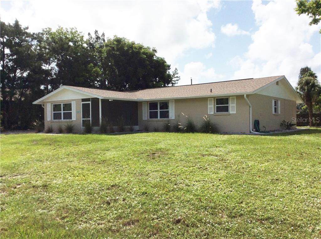 1367 Le Pera Road - Photo 1