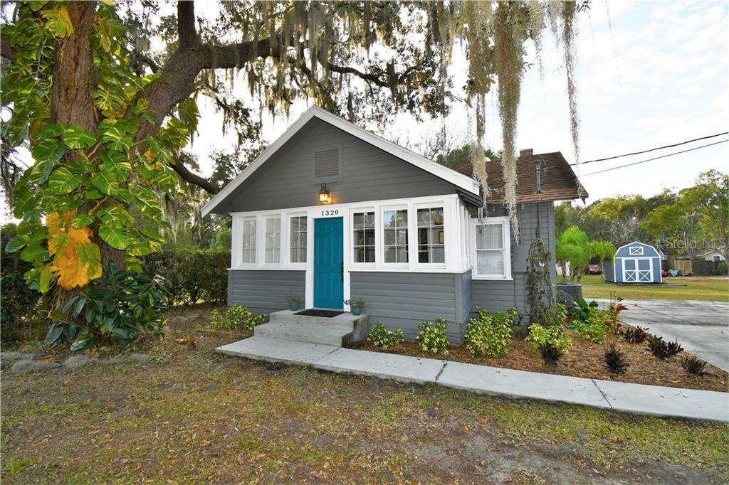 1320 Plymouth Avenue - Photo 1