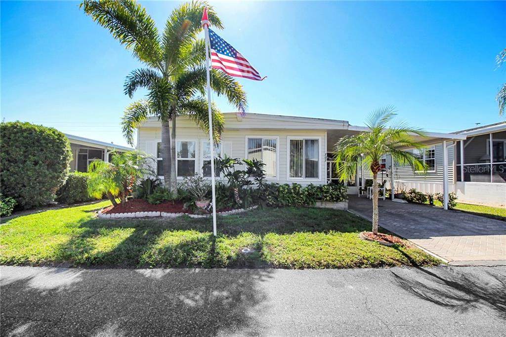 2100 Kings Highway - Photo 1