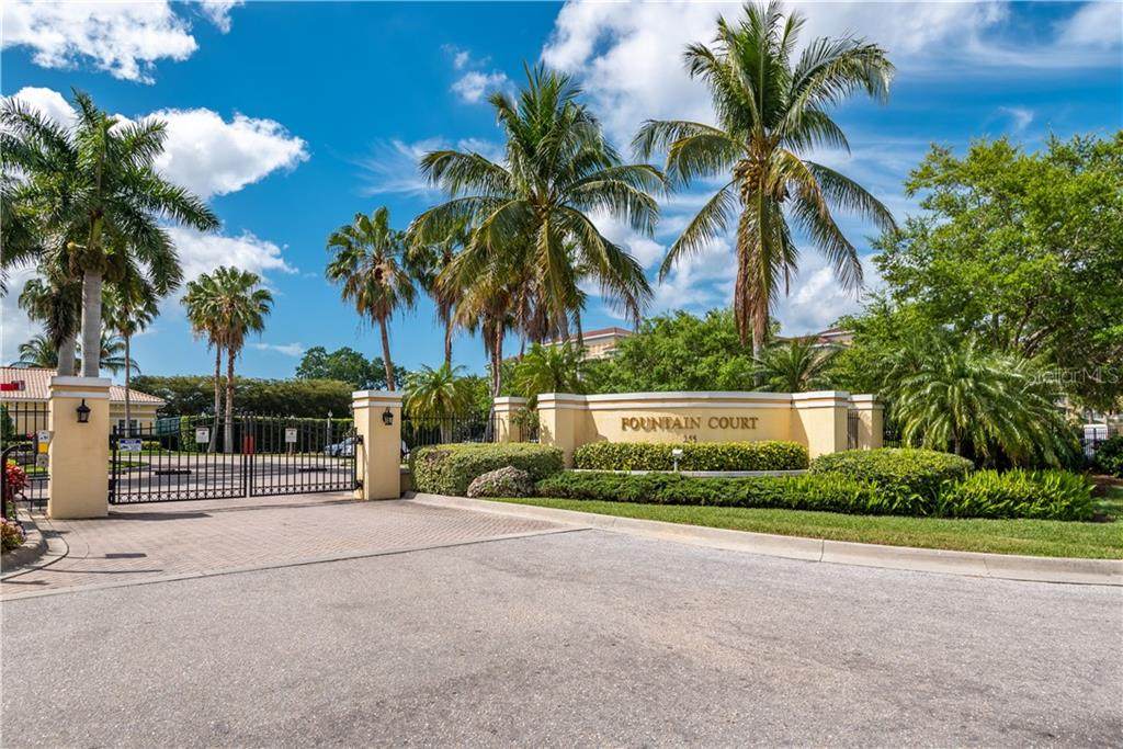 255 West End Drive - Photo 1