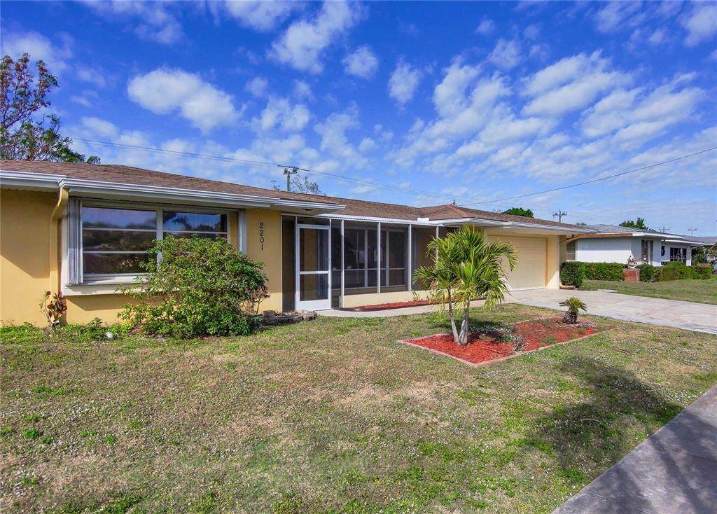 2201 Beacon Drive - Photo 1