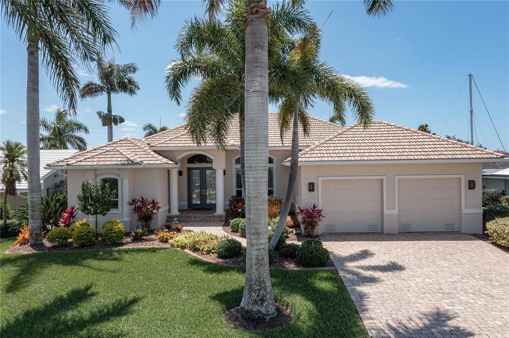 2221 Gulfview Road - Photo 1