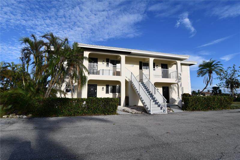 1218 Riding Rocks Lane - Photo 1