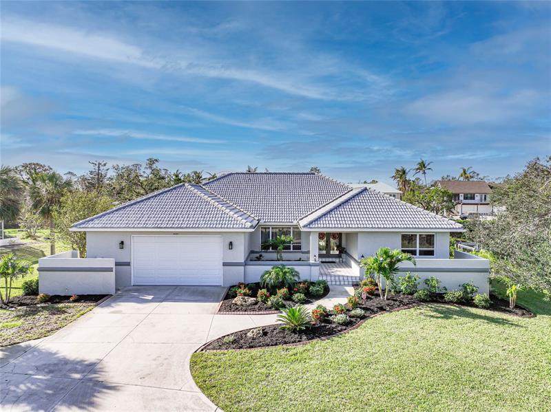 4654 Arlington Drive - Photo 1