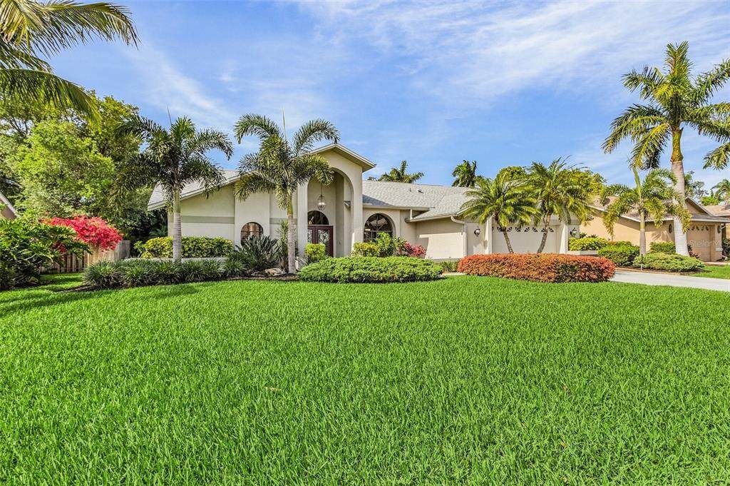 8843 Banyan Cove Circle, Fort Myers, FL 33919 (C7490937) Southwest