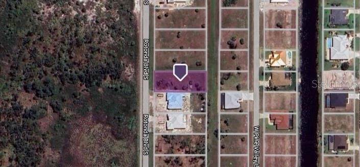 231 Rotonda Boulevard - Photo 1