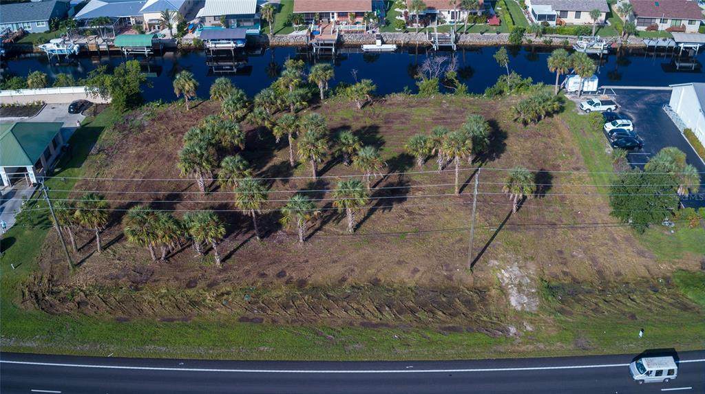 3657 Tamiami Trail - Photo 1