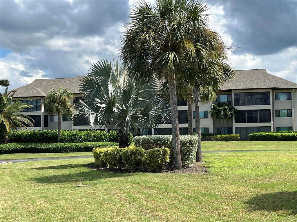 4 Pirates Lane - Photo 1