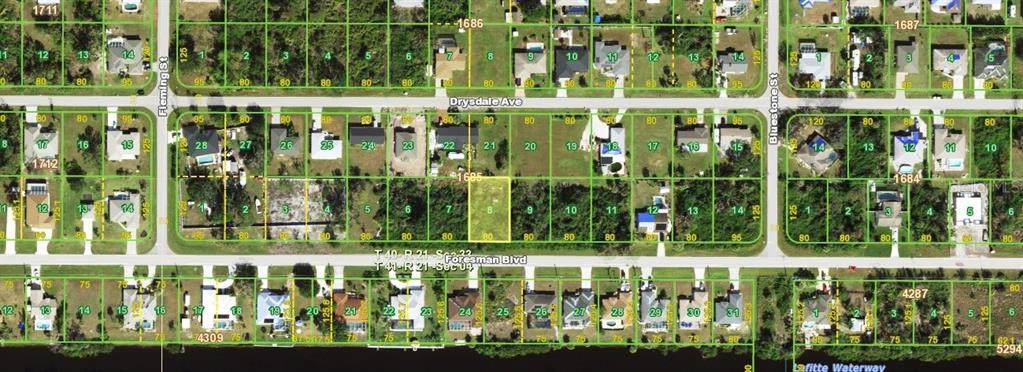 13592 Foresman Boulevard - Photo 1