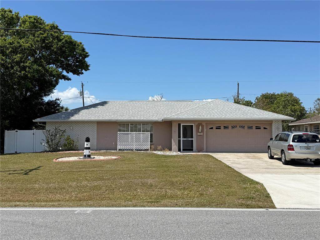 594 Tarpon Boulevard - Photo 1