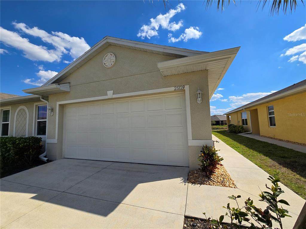 25129 Lenox Circle - Photo 1