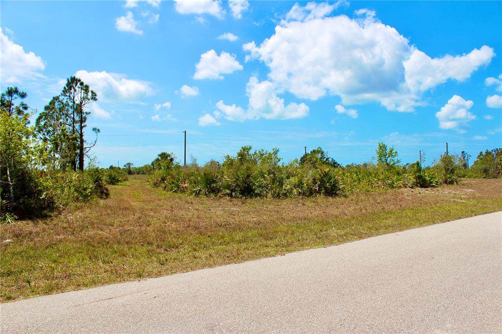 7 Wake Court - Photo 1