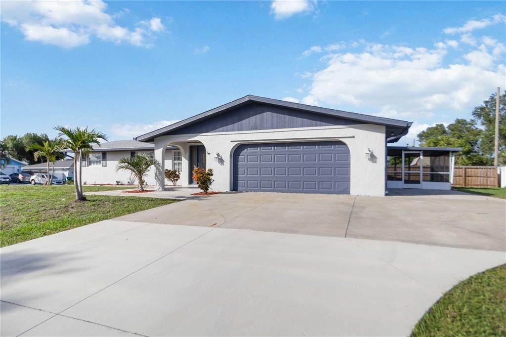 711 Forest Hill Lane - Photo 1