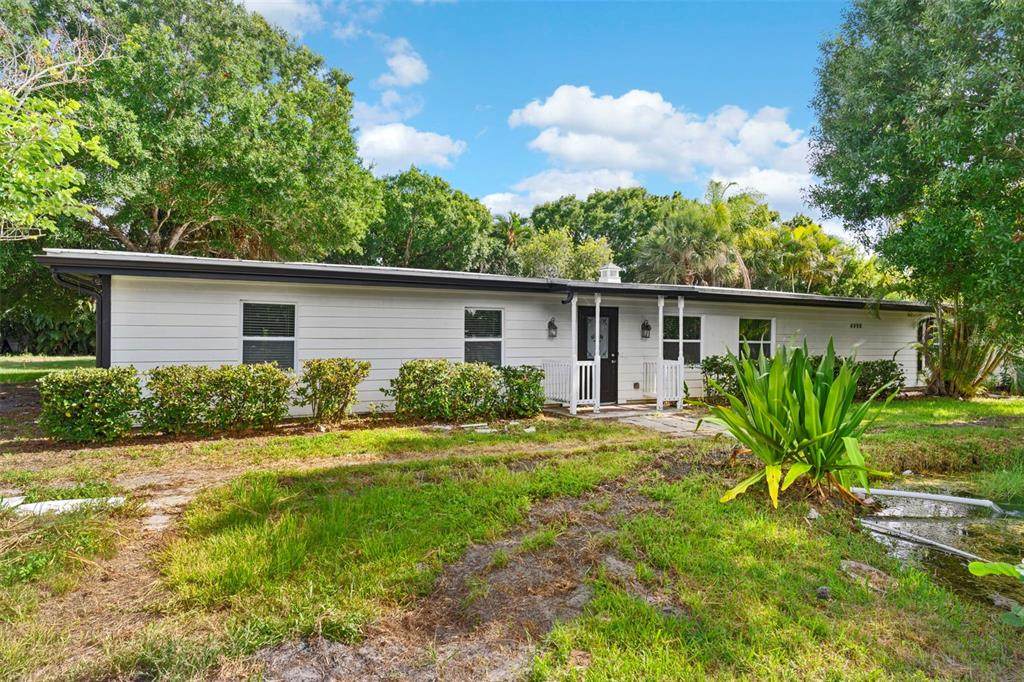 4996 49TH Street - Photo 1
