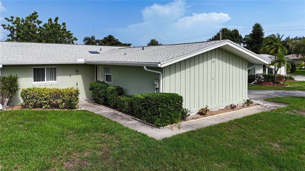 5585 Pendlewood Lane - Photo 1