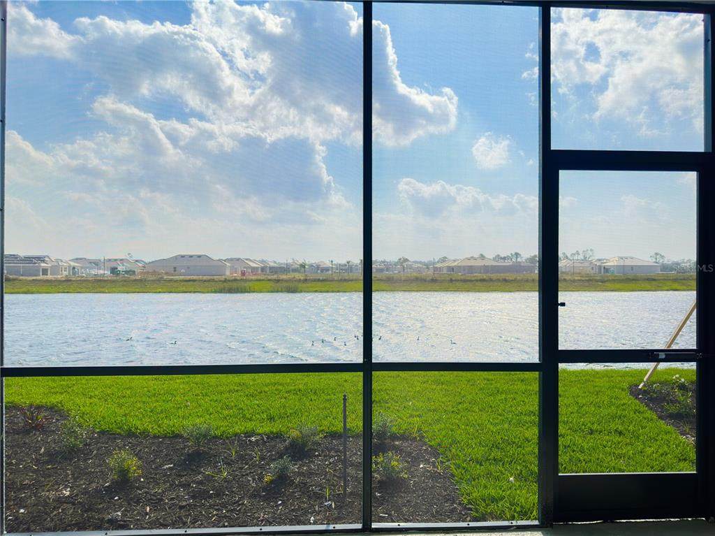 14204 Heritage Landing Boulevard - Photo 1