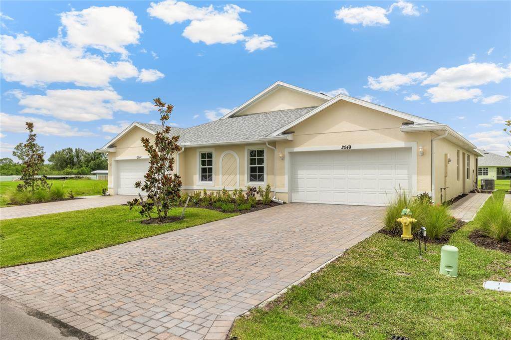 2049 Royal Tern Circle - Photo 1