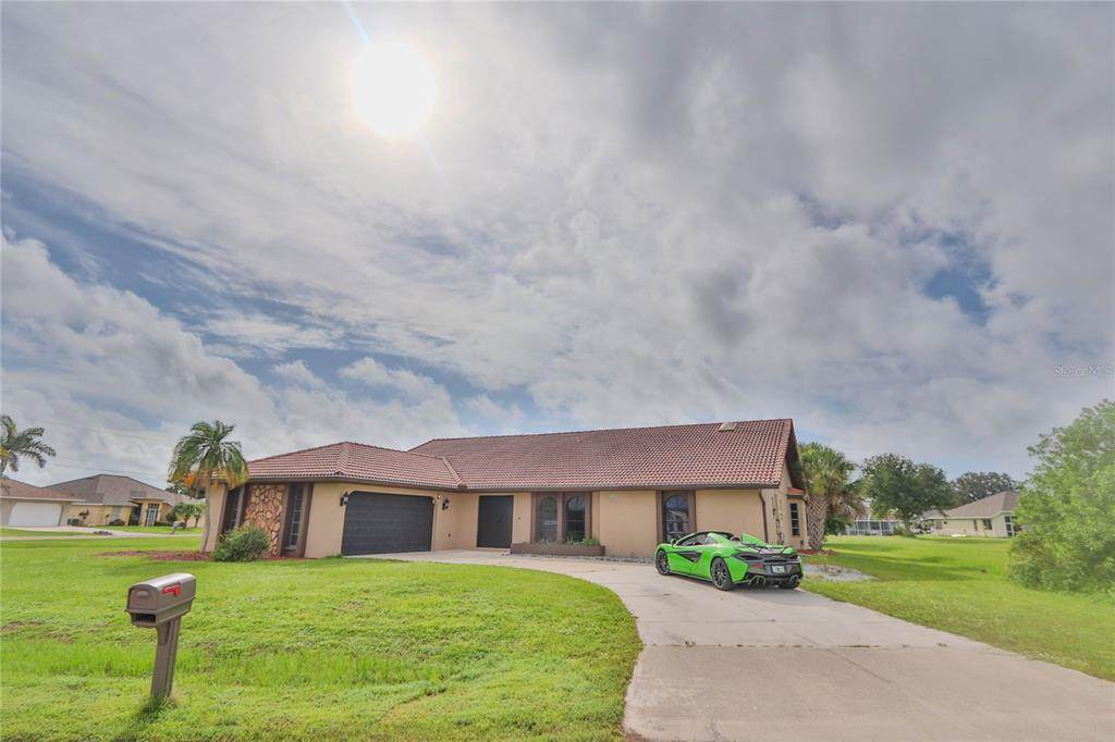 1438 Vermouth Lane - Photo 1
