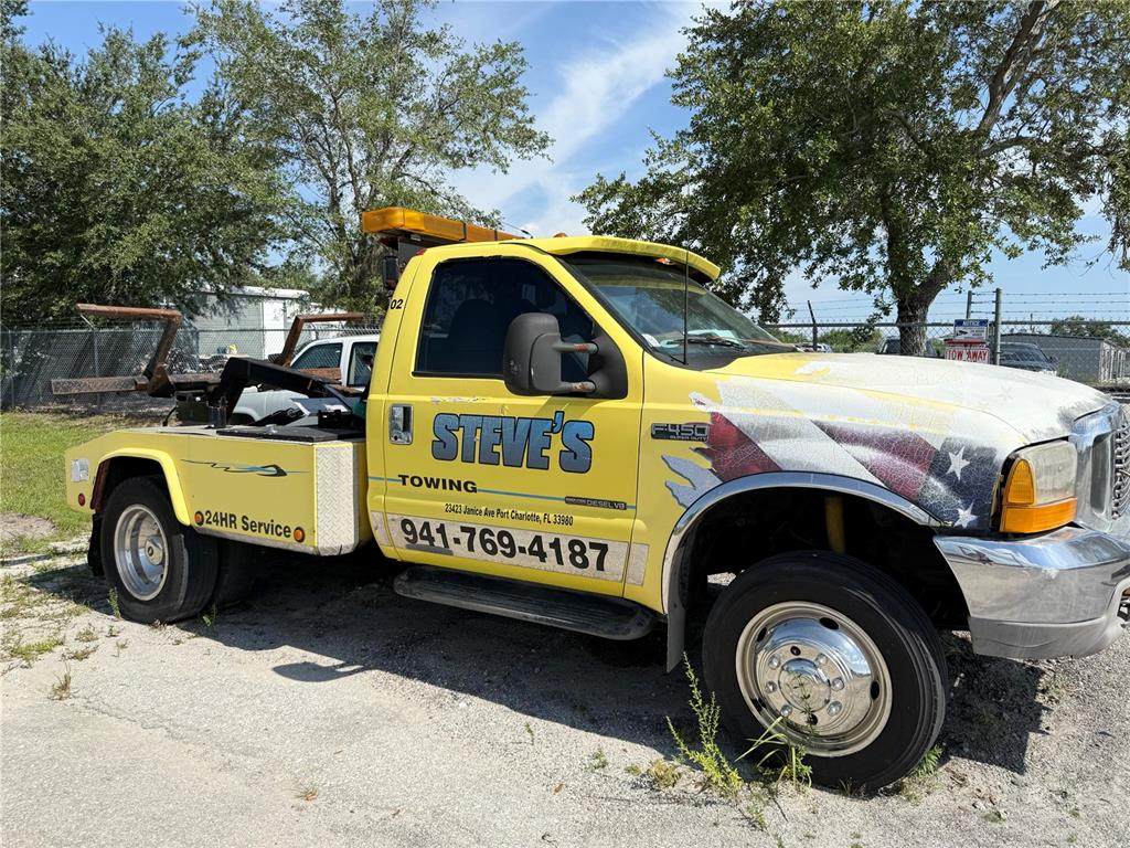  Address Not Published - Photo 1