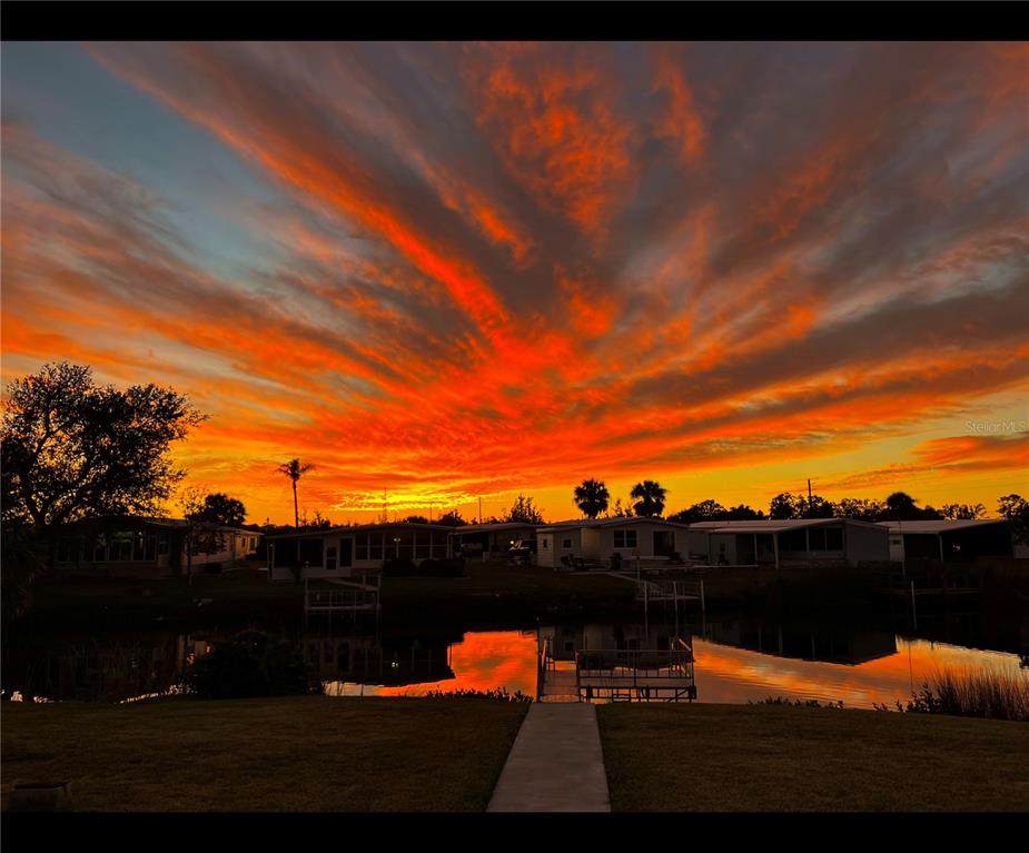 106 Martinique Road - Photo 1