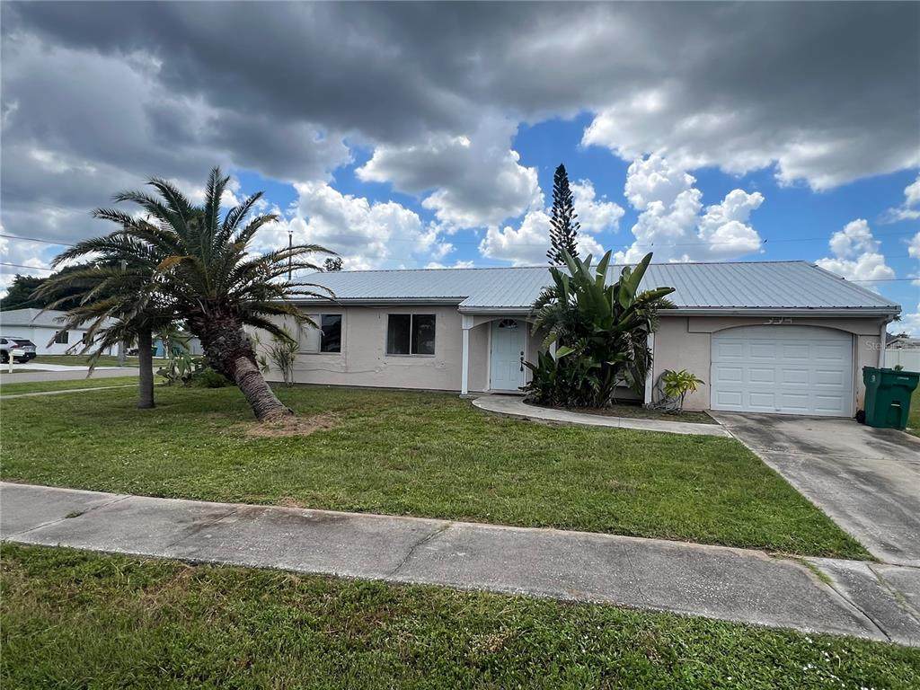 334 Aylesbury Lane - Photo 1