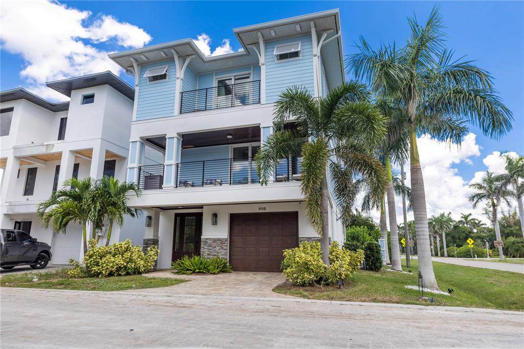 950 Olympia Avenue - Photo 1