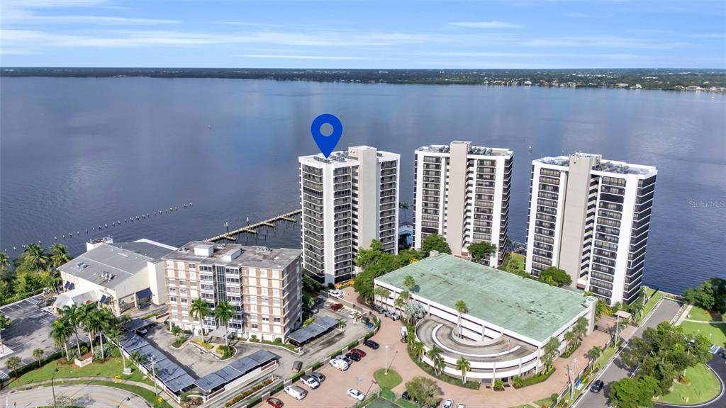 1920 Virginia Avenue - Photo 1