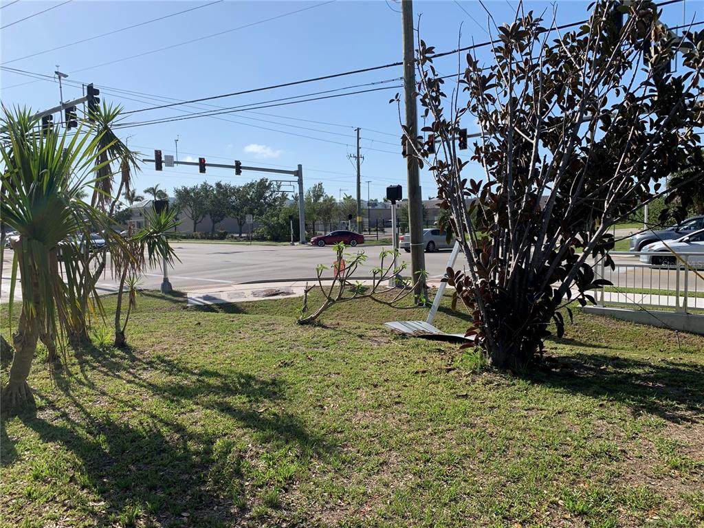 23540 Peachland Boulevard - Photo 1