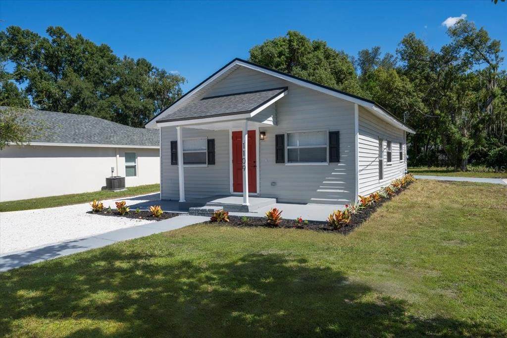 1109 Neville Avenue - Photo 1