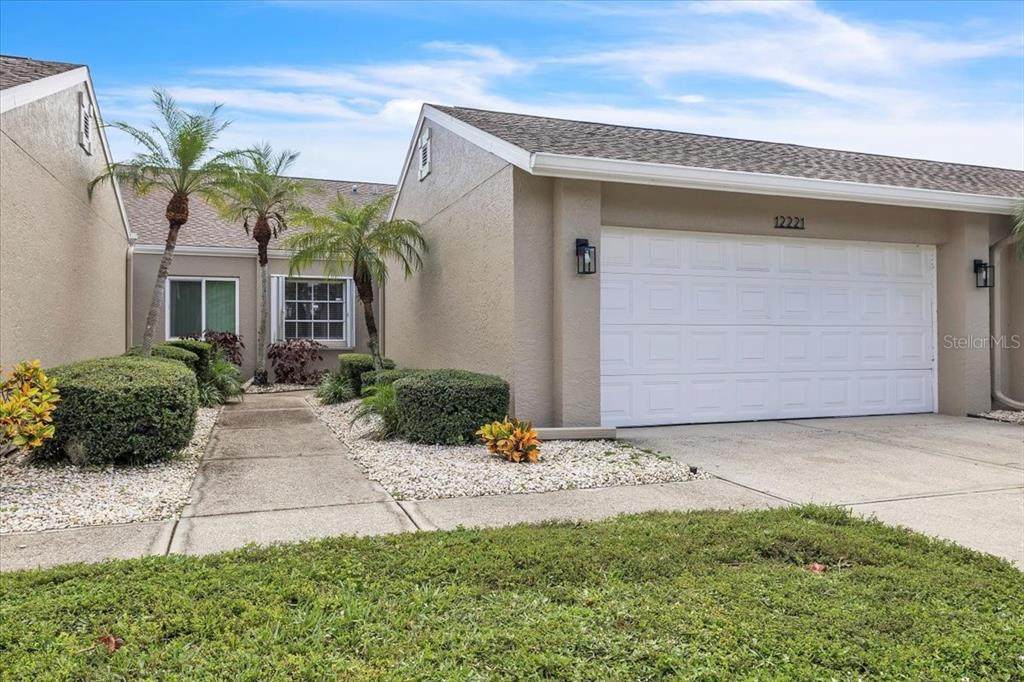 12221 Kingsway Circle - Photo 1