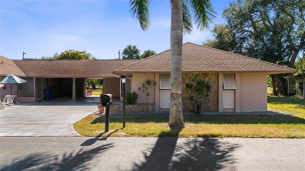 235 Thistle Court - Photo 1